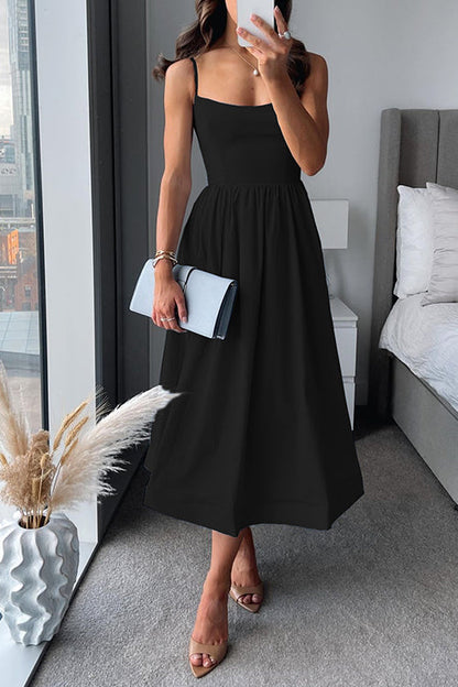 Eliana – Midikleid in A-Linie mit Spaghettiträgern und Taille