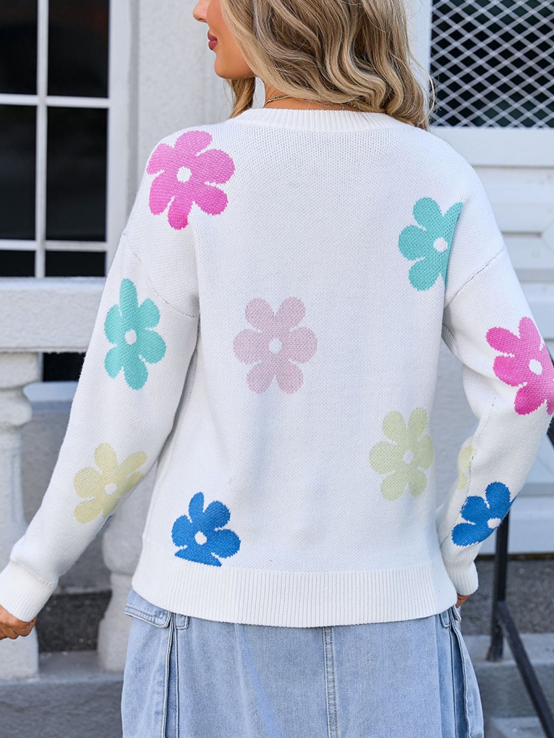 Aitana® | Langärmliger Pullover mit Blumen-Rundhalsausschnitt