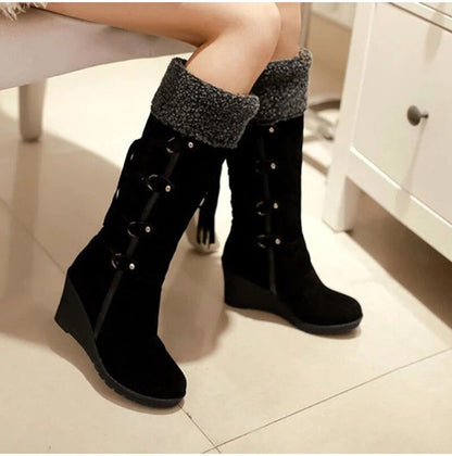 Esmeralda® | Damenstiefel Pelzspitze Pixie Pflaume